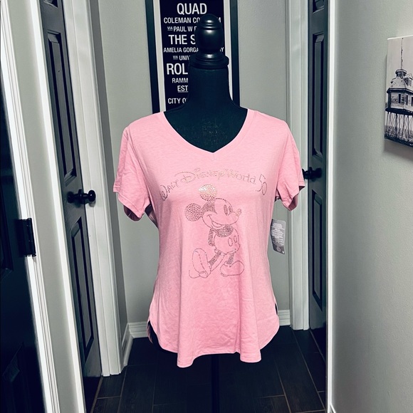 2021 Walt Disney World 50th Anniversary Women's Earidescent T-Shirt - Picture 1 of 3